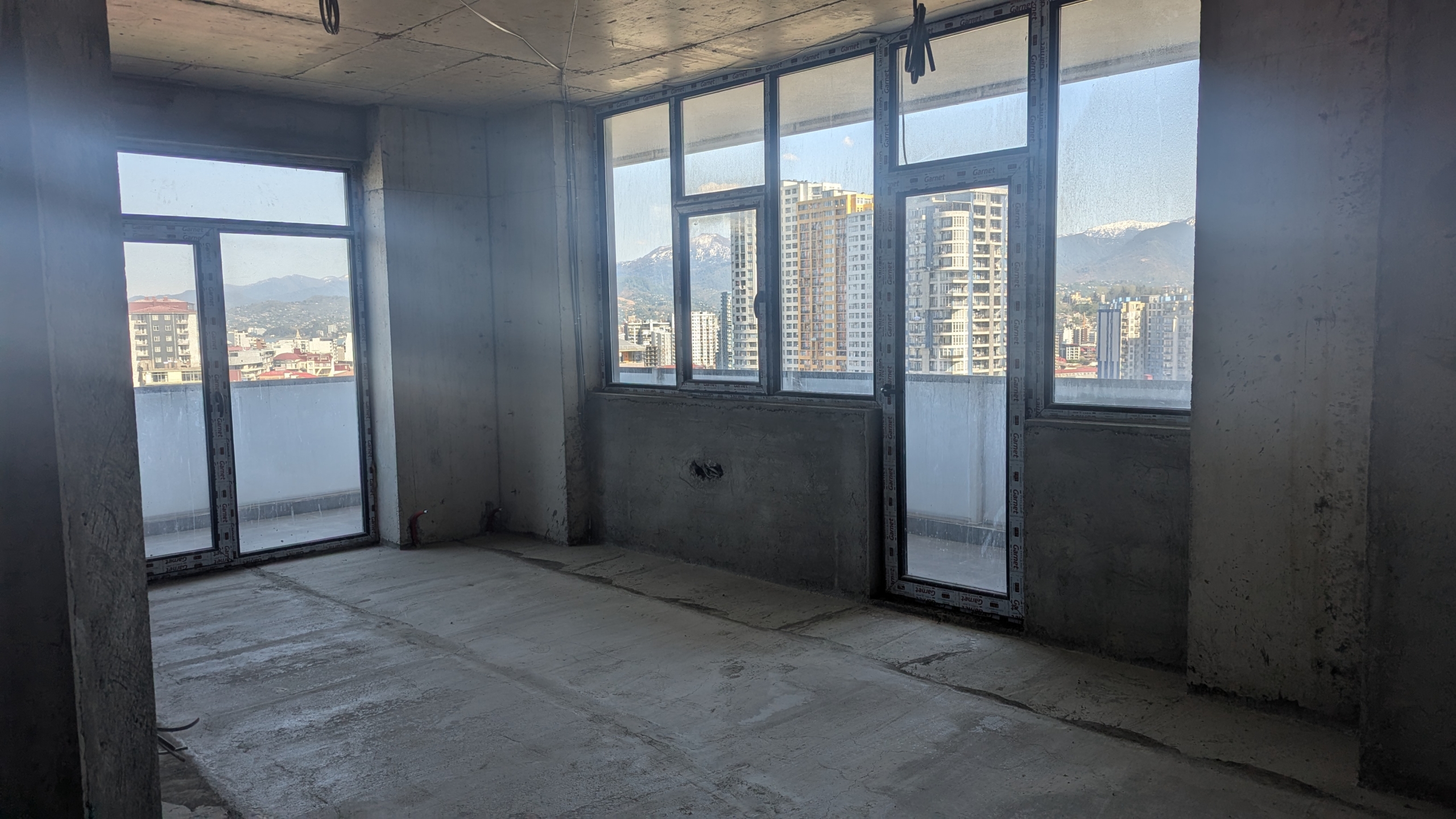 BA-I-A1913-5 Two-bedroom 2+1 apartment for sale with city view